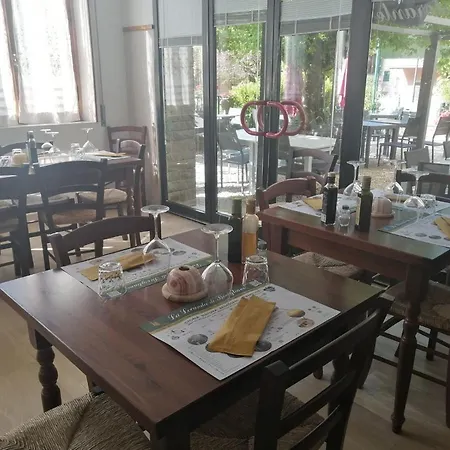 La Di Hotel 2*