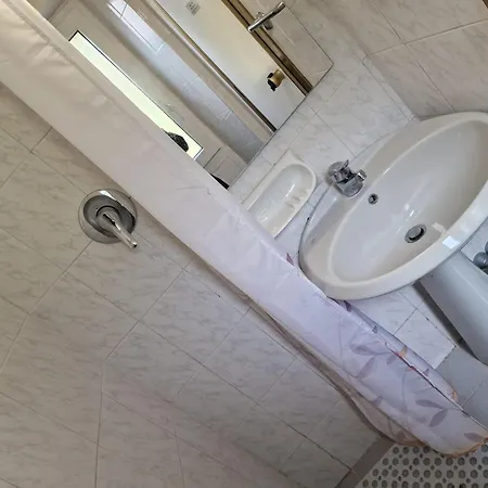 Di 2*